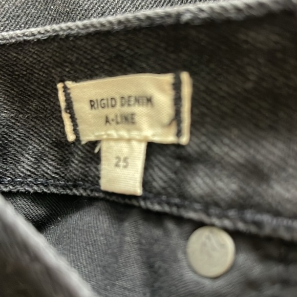 Madewell Rigid Denim A-Line Mini Skirt in Lunar Wash Size 25 - Picture 9 of 10